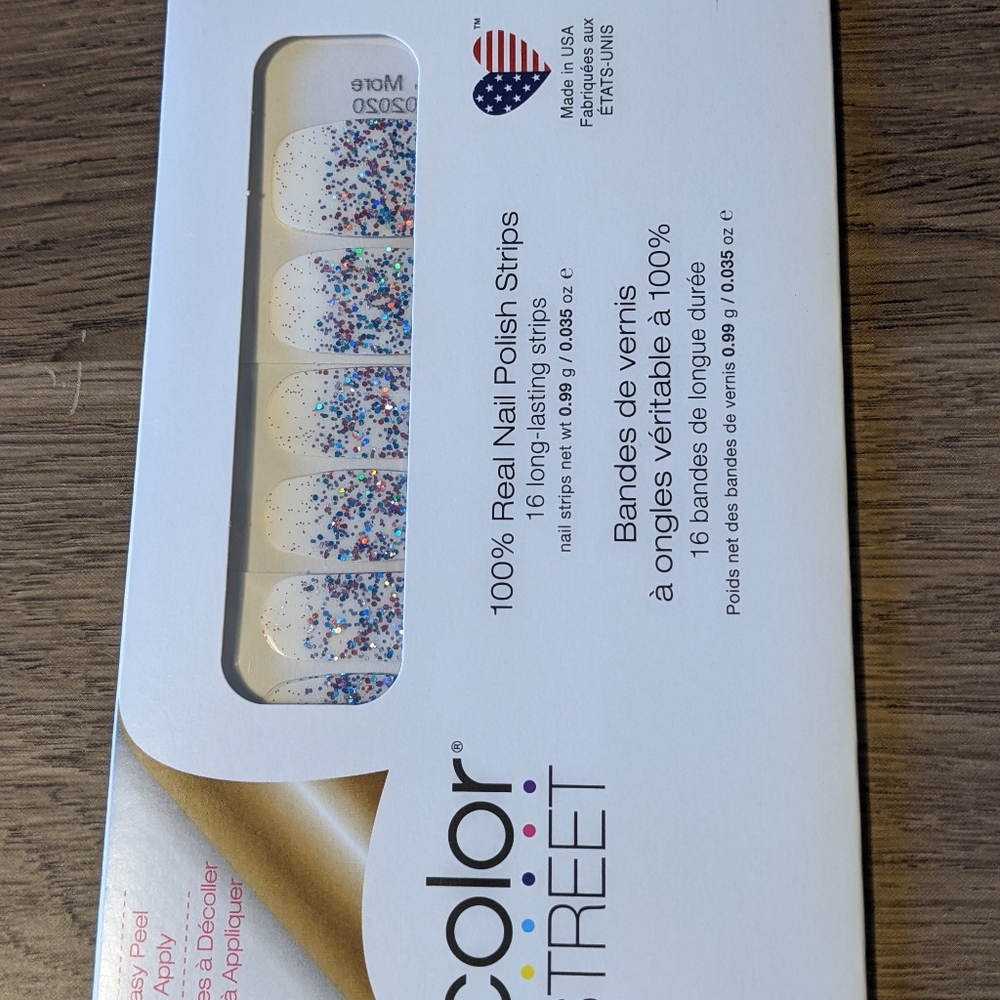 Less Bitter, More Glitter Color Street Nail Set